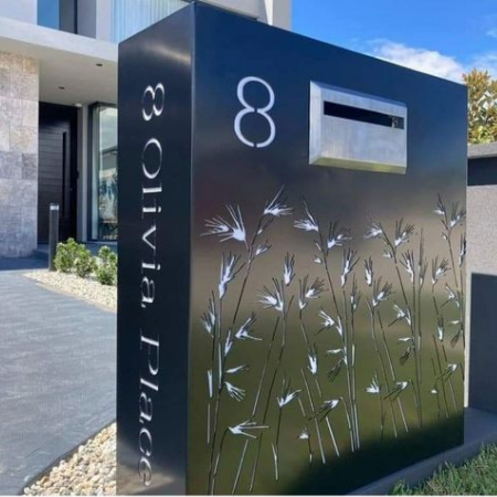 Custom Wide Letterbox with Sedges Pattern in Black Powder Coated Aluminium with Interior Perspex Backing- Sydney